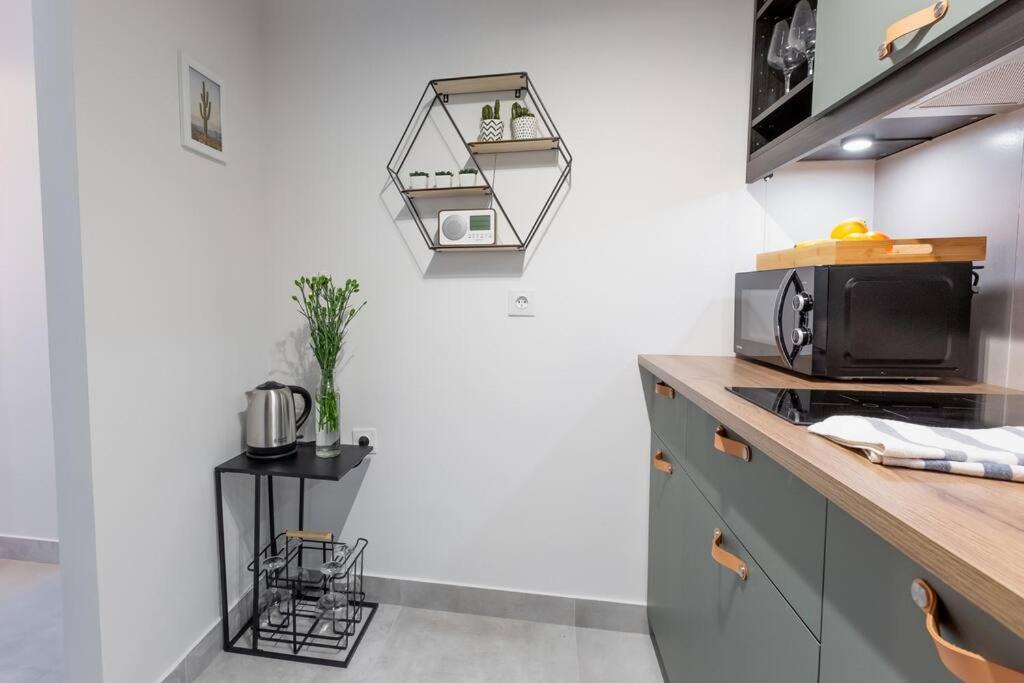 Comfy Place In The Heart Of Warsaw. Biz&travel. Butas